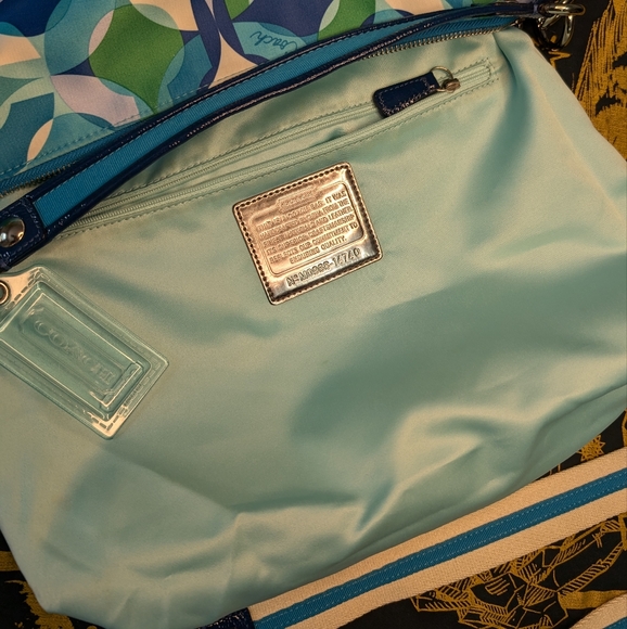 Coach x Poppy Kaleidoscope Satin Bag w Shoulder and Crossbody Strap 14740 - Picture 3 of 8